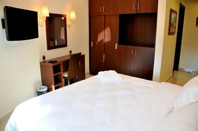 Three-Bedroom Suite Family