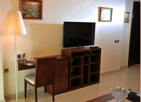 Two-Bedroom Suite