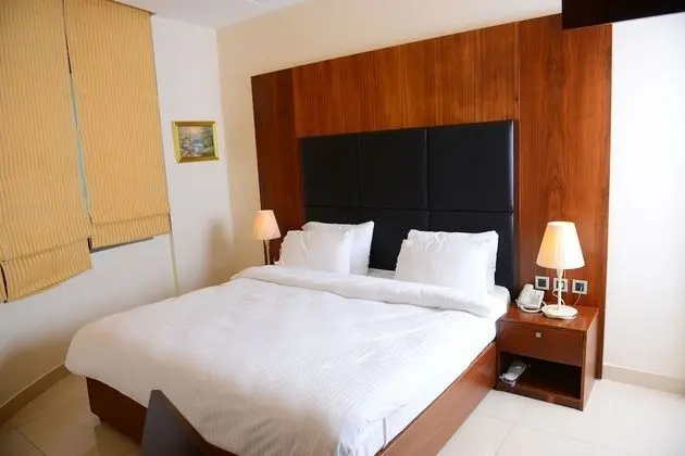 Two-Bedroom Suite