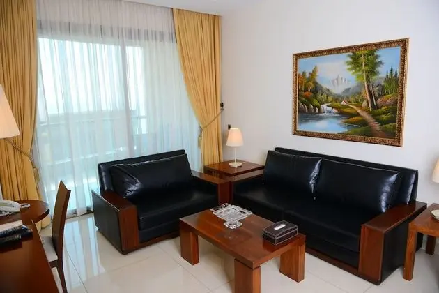 Two-Bedroom Suite