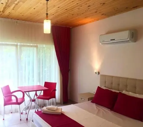 Standart Oda, Bahçe Manzaralı