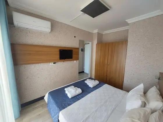 Fransız Balkonlu Comfort Oda Oturma Alanlı