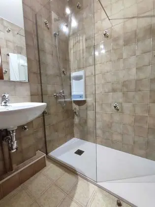 Tek Büyük Yataklı Oda, Deniz Manzaralı