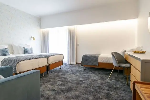 Dört Kişilik Oda, Balkon