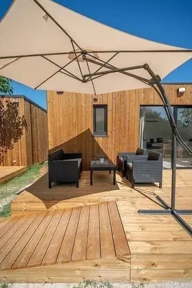 Karavan, 2 Yatak Odası (Manuella)