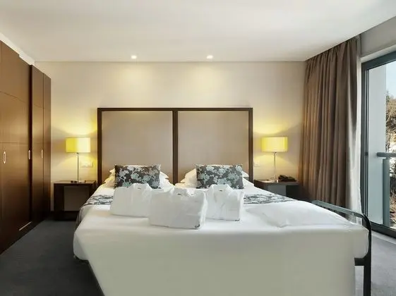 Design Double or Twin Room with Extra Bed