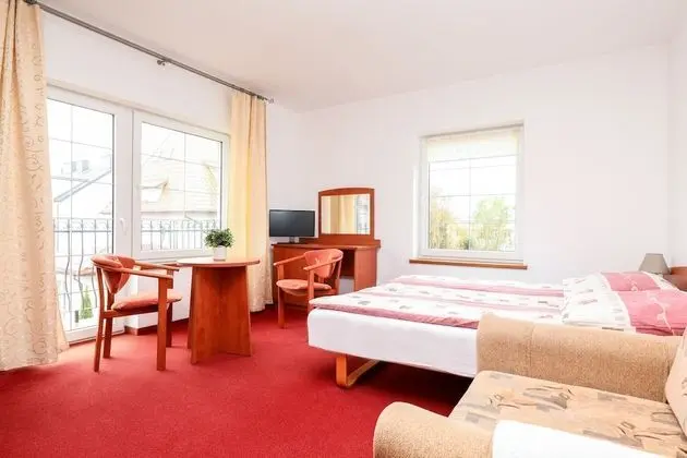 Basic Tek Büyük Yataklı Oda