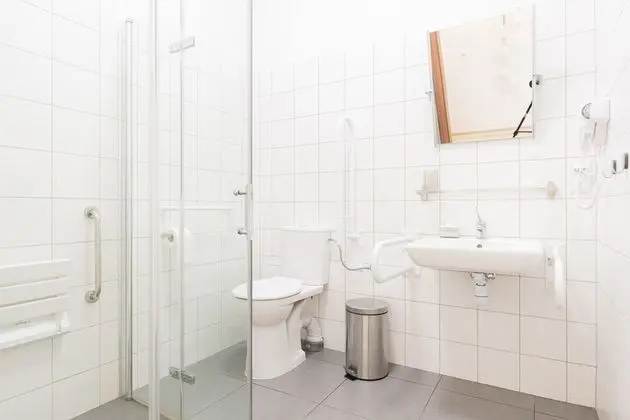 Comfort Apart Daire, 2 Yatak Odası, Engellilere Uygun, Özel Banyo (1)