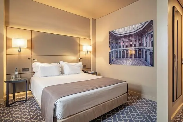 Comfort Tek Büyük Yataklı Oda