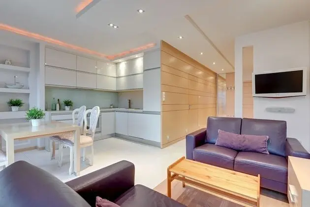 Comfort Apart Daire, 2 Yatak Odası, Avlu Manzaralı