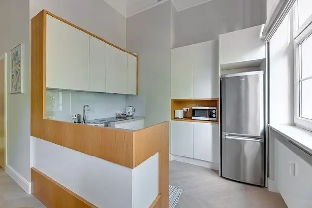 Apart Daire, 1 Yatak Odası, Küçük Mutfak, Şehir Manzaralı