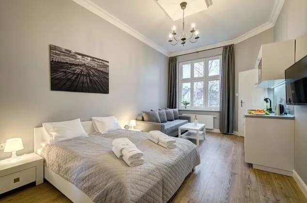 Stüdyo, Küvet (4 people)