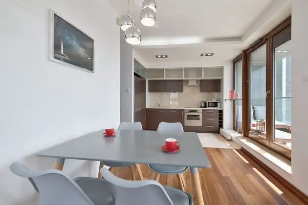 Comfort Apart Daire, 2 Yatak Odası, Balkon, Şehir Manzaralı (living room for 6 adults )