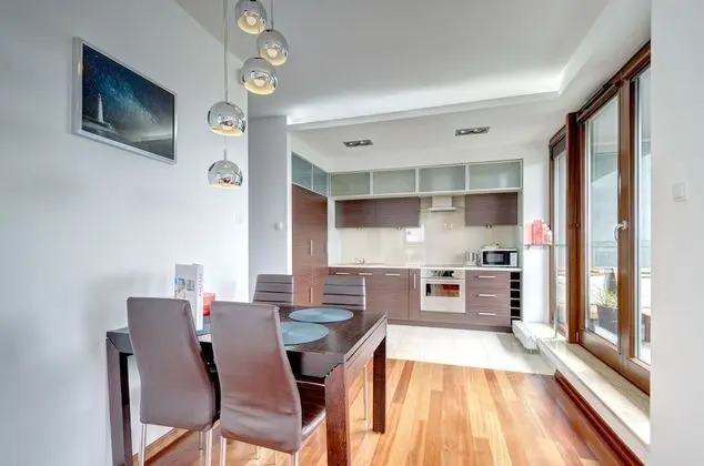 Comfort Apart Daire, 2 Yatak Odası, Balkon, Şehir Manzaralı (living room for 6 adults )