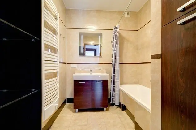 Comfort Apart Daire, 2 Yatak Odası, Balkon, Şehir Manzaralı (living room for 6 adults )