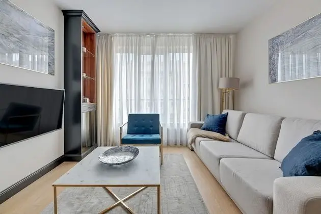 Deluxe Apart Daire