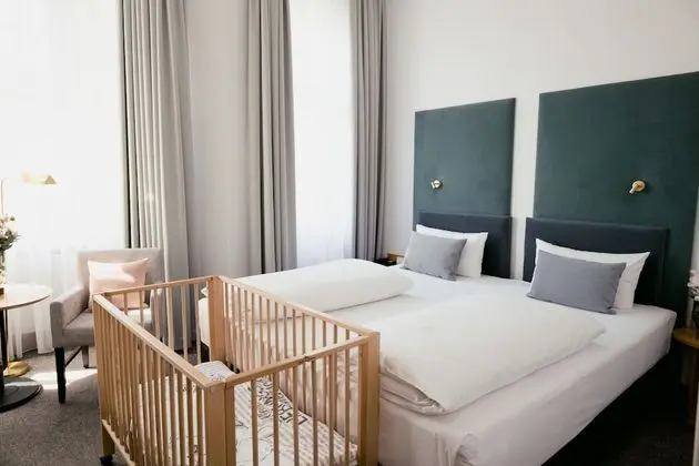 Comfort Tek Büyük Yataklı Oda