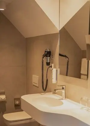 Panoramic Tek Büyük Yataklı Oda
