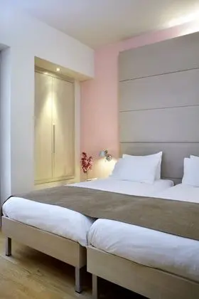 İki Ayrı Yataklı Oda