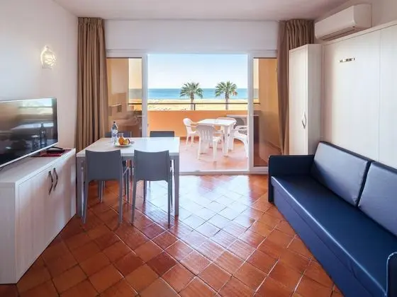 Club Stüdyo, Deniz Manzaralı