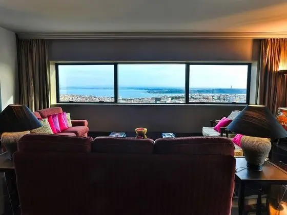 Çatı Katı Süiti (Penthouse) (Suite)