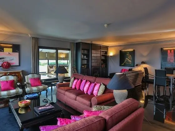 Çatı Katı Süiti (Penthouse) (Suite)