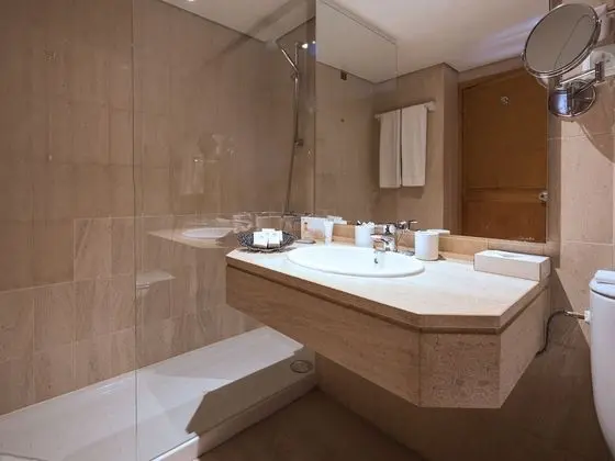 Süit, 1 Yatak Odası, Balkon