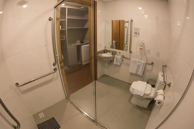 Luxury Üç Kişilik Oda