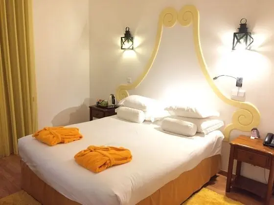 Tek Büyük Yataklı Oda