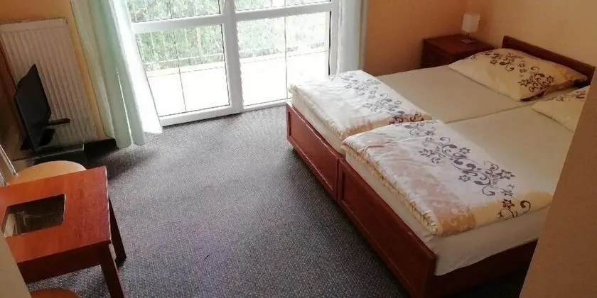 Tek Büyük veya İki Ayrı Yataklı Oda