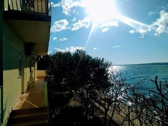 Apart Daire (Domagoj - on the beach - A2 narancast)