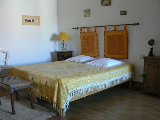 Üç Kişilik Oda