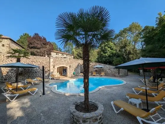 Premium Tek Büyük veya İki Ayrı Yataklı Oda