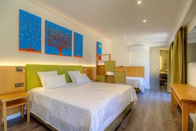 Luxury Üç Kişilik Oda