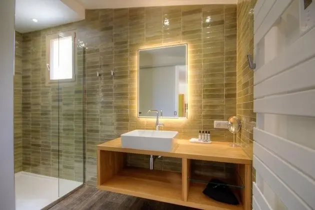 Luxury Üç Kişilik Oda