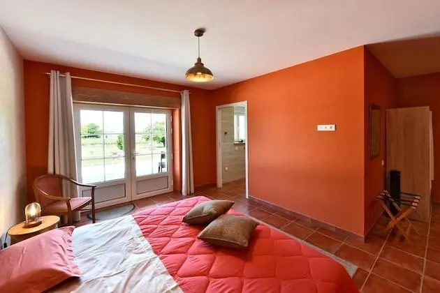 Comfort Tek Büyük Yataklı Oda, 1 En Büyük (King) Boy Yatak, Engellilere Uygun, Sigara İçilmez