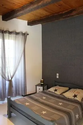 Tek Büyük Yataklı Oda, Balkon, Bahçe Manzaralı