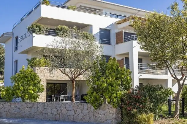 Apart Daire, Engellilere Uygun, Banyolu/Duşlu (David 11)