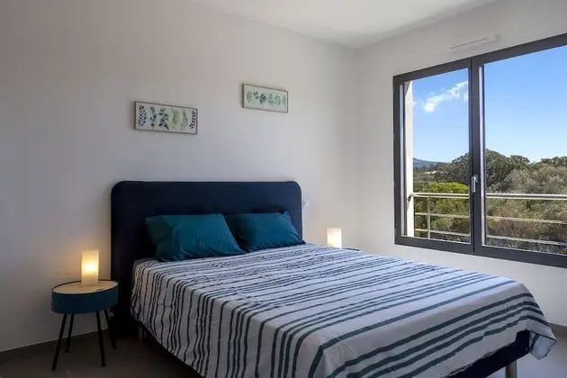 Apart Daire, Engellilere Uygun, Banyolu/Duşlu (Hugo 11)