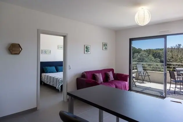 Apart Daire, Engellilere Uygun, Banyolu/Duşlu (Hugo 11)