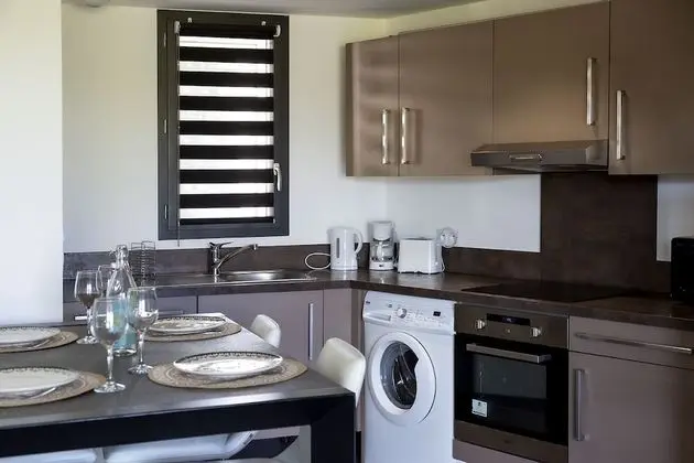 Apart Daire, Engellilere Uygun, Banyolu/Duşlu (Cézanne 6)