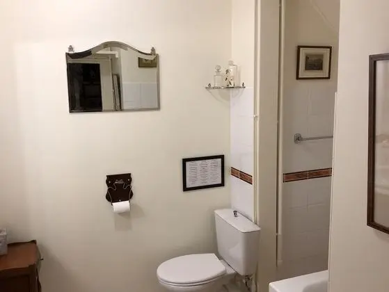 Comfort Tek Büyük Yataklı Oda (Des Isles)