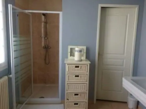 Tek Büyük Yataklı Oda (Bleue)