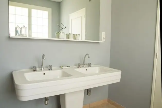 Tek Büyük Yataklı Oda (Bleue)