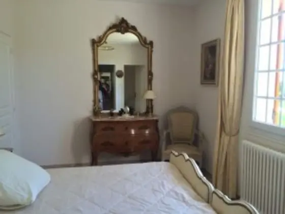 Tek Büyük Yataklı Oda (Jaune)