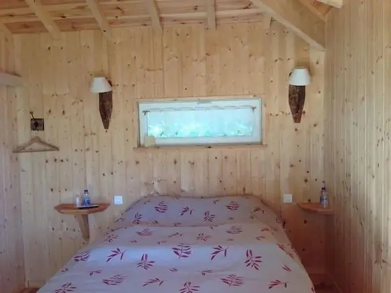 Ağaç Ev, 1 Çift Kişilik Yatak