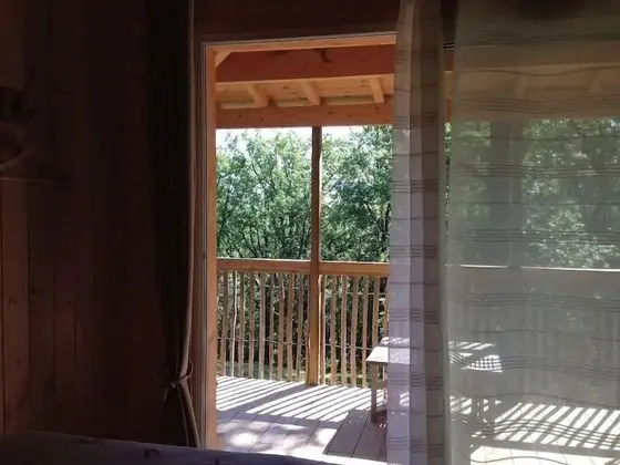 Ağaç Ev, 1 Çift Kişilik Yatak