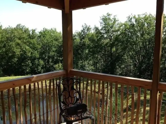 Ağaç Ev, 1 Çift Kişilik Yatak