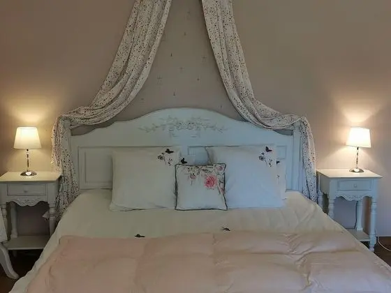 Romantic Oda, 1 En Büyük (King) Boy Yatak, Sigara İçilmez, Teras (Kerizel)