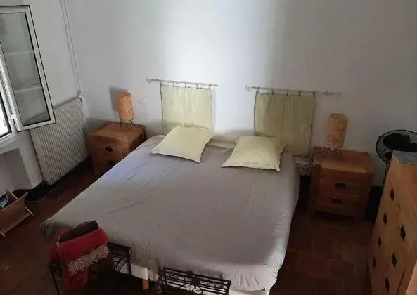 Tek Büyük Yataklı Oda (Mont Aigoual)